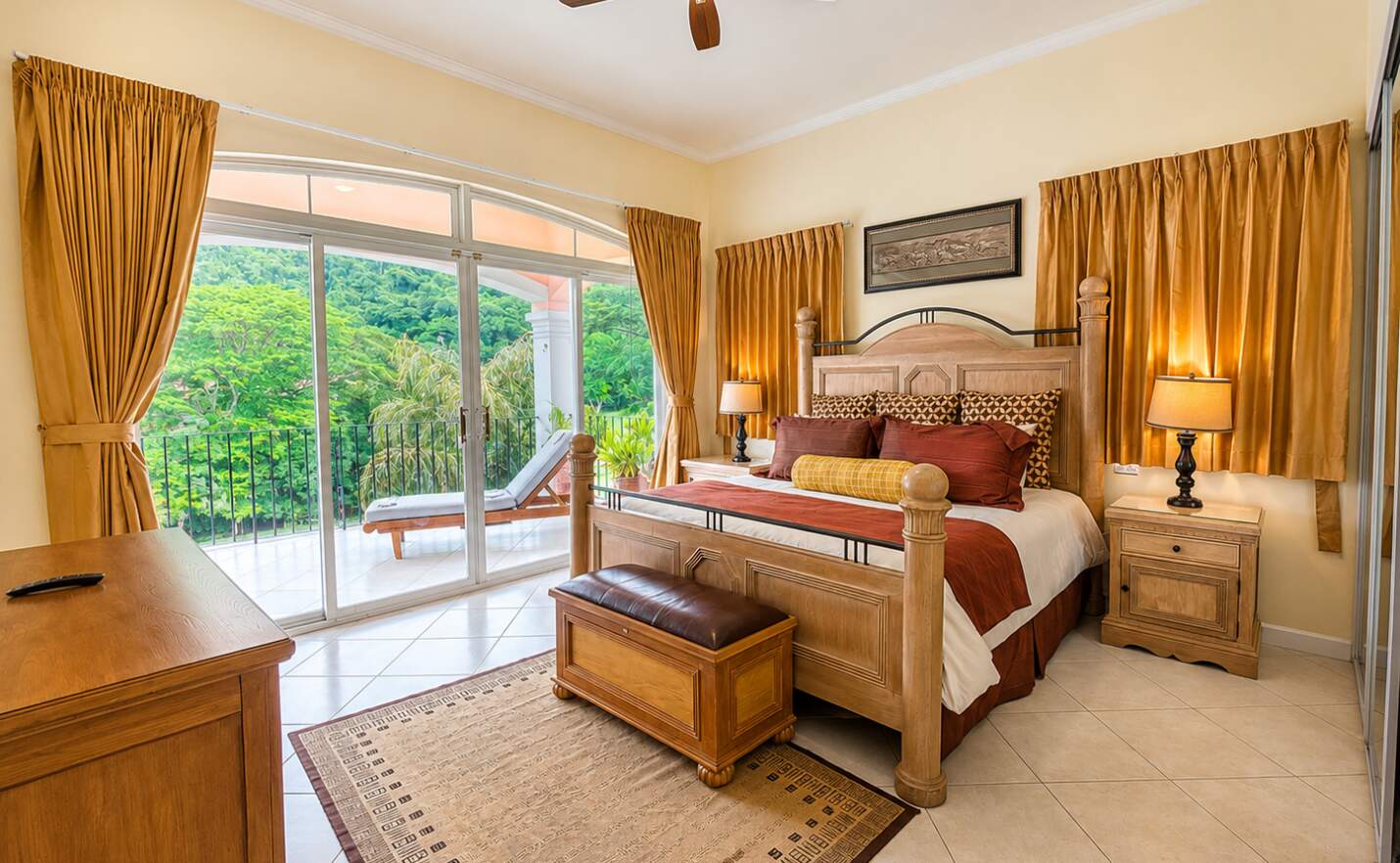 Los Suenos - Colina - 12A - 3 Bedrooms